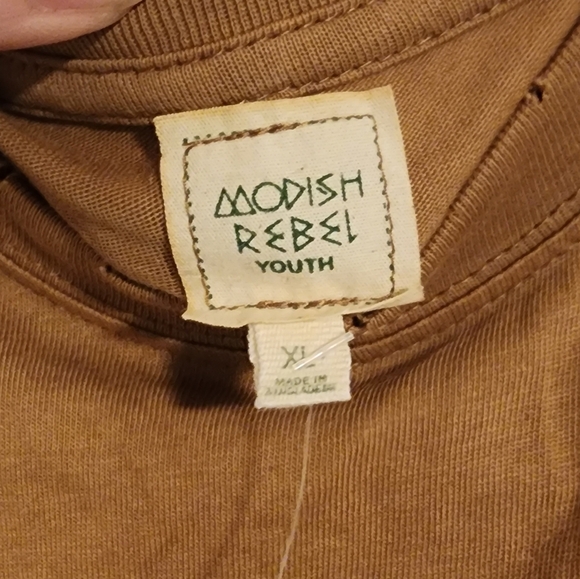 Modish Rebel t-shirt from Buckle *428.2K - Picture 5 of 6